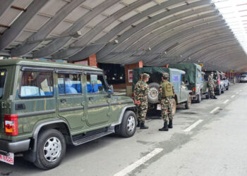 काबुलबाट कुबेत हुँदै ११८ नेपाली आइपुगे काठमाडौं