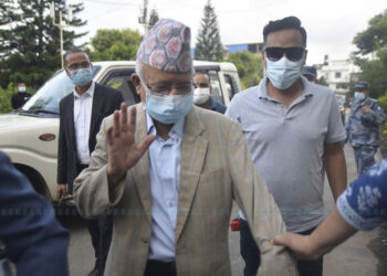 एमाले समाजवादीको अध्यक्षमा माधव नेपाल