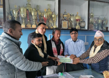 फाउण्डेशनले दियो धुलाबारी माविलाई छात्रवृत्ति रकम