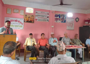 एसका मेचीनगर उपाध्यक्ष विष्टसहित युवाहरु एमालेमा प्रवेश