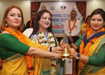 इनरह्वील क्लब बिर्तामोडको पद हस्तान्तरण