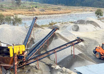 पछि हट्यो सरकार, क्रसर उद्योग खोल्न दिने निर्णय
