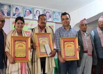 जयन्द्र साहित्य सेवाद्वारा ४ प्रतिभा पुरस्कृत