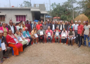 बाँसबारी वनको चुनावमा एमाले र लोकतान्त्रिक भिड्दै