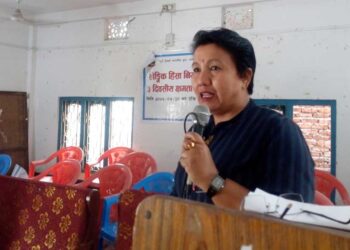 भद्रपुरकी पूर्व उपमेयर श्रेष्ठद्वारा एमाले परित्याग