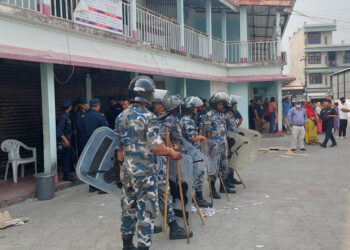 पत्रकार दुर्व्यवहार गर्नेलाई कारवाहीको माग
