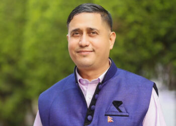 एउटा भिडियोले ल्यायो आमा–छोरामा खुशी