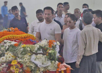 नेम्वाङको मुन्धुम र हिन्दू परम्परा अनुसार अन्त्येष्टि गरिंदै
