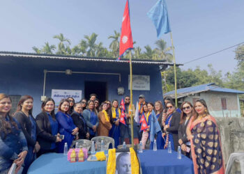 लेडी जेसीजको पहिलो कार्यक्रम झण्डोत्तोलन