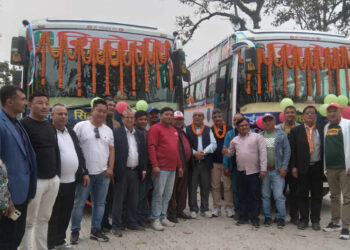 मितेरीले ल्यायो ‘डनलप भएको सोफा सीट’ बस