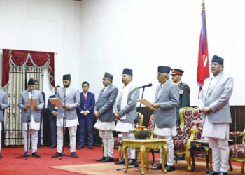 मन्त्रिपरिषद् विस्तार, मन्त्रीहरुले लिए शपथ