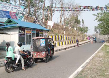 कुकुरको सहयोगमा नाकामा १०५ ग्राम ब्राउनसुगर बरामद