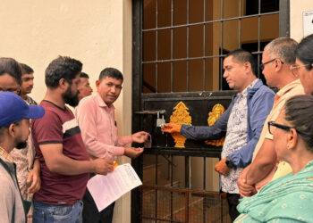चौतारी झापाले लगायो महासंघको कार्यालयमा ताला