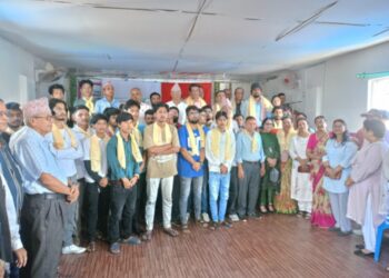 एसका नेतासहित ६७ जना कार्यकर्ता एमालेमा फर्किए