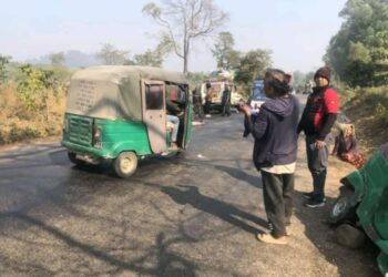 बाेलेराे र अटाे ठाेक्किदा एककाे मृत्यु, ३ घाइते