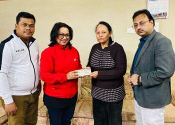चौतारीको उपचार कोषमा मेयरले दिइन् ५१ हजार