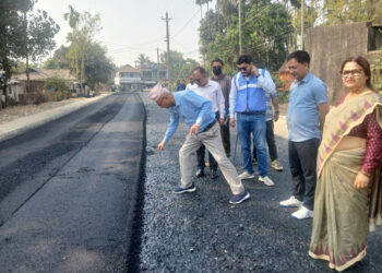 सहिद विश्वनाथ मार्ग : आजदेखि काँकरभिट्टाबाट कालोपत्रे सुरु (भिडियोसहित)