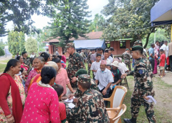 मेचीनगर–२ मा सेनाको स्वास्थ्य शिविर, ६३९ जना लाभान्वित