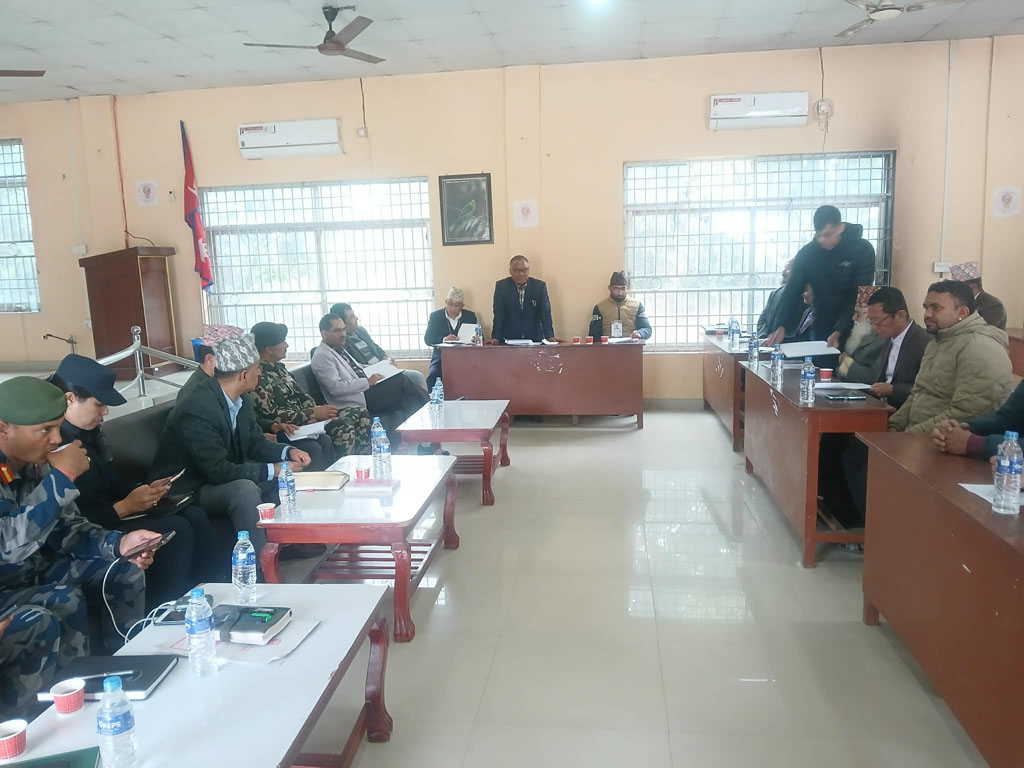 ‘आचारसंहिता पालना नगरे उम्मेदवार विरुद्ध उजुरी परे कारवाही हुन्छ’