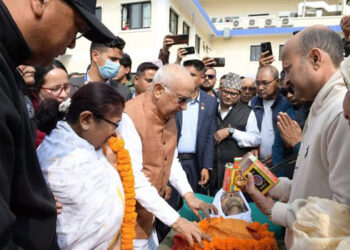 एमाले अध्यक्ष ओलीलाई पितृ शोक