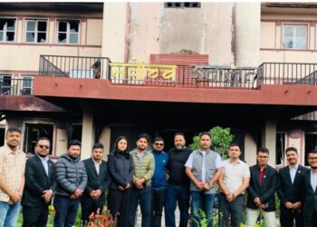 विद्यार्थी संगठन खारेज नगर्न सरकारलाई सर्वोच्चको अल्पकालीन अन्तरिम आदेश
