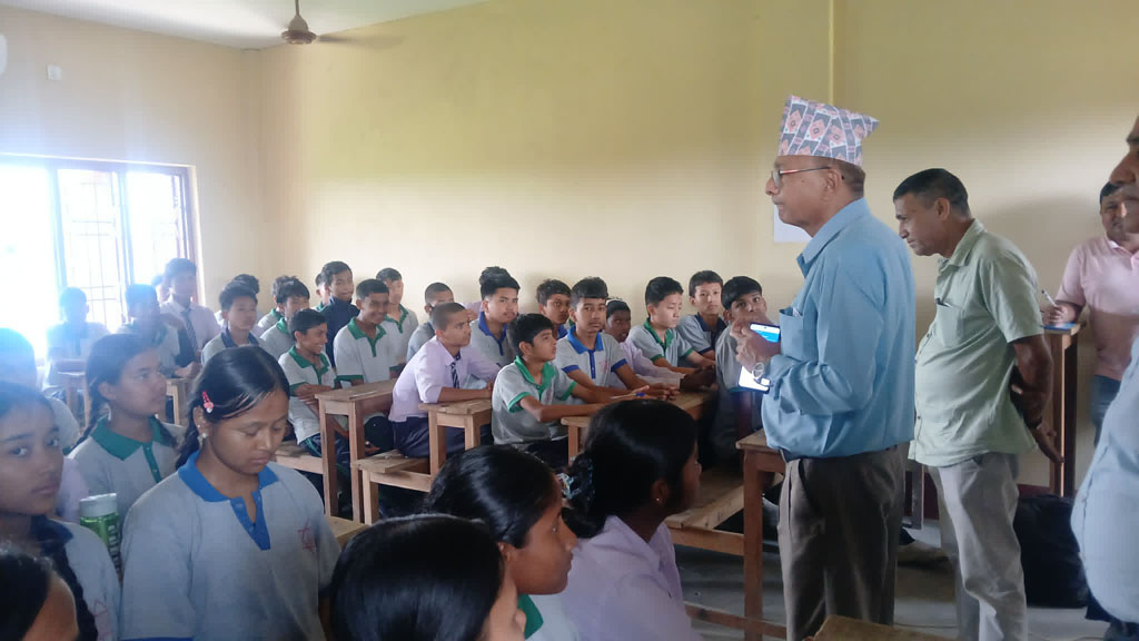 मेचीनगरले थाल्यो विद्यालयमा लागूऔषध रोकथामको अभियान