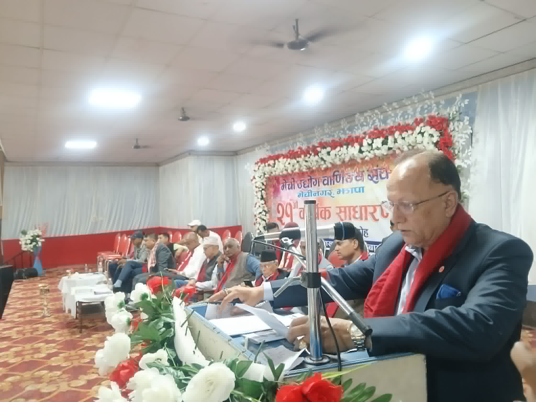 विदेशबाट फर्किएका युवालाई रोजगारी दिन्छौं : प्रदेश अध्यक्ष राउत